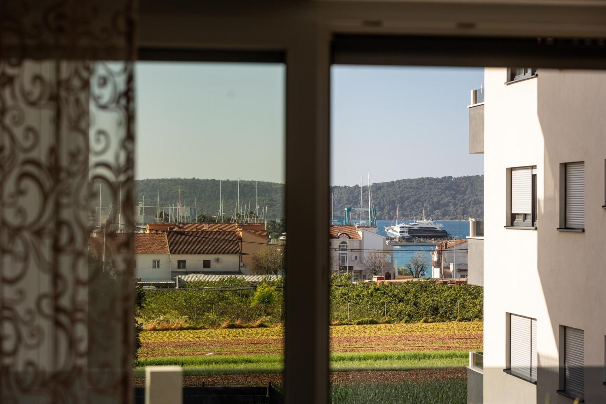Sore Trogir Exterior foto